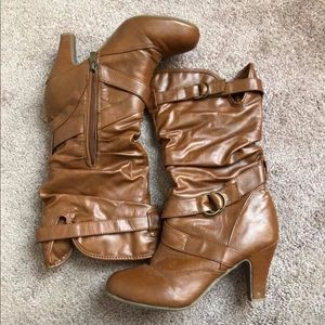 Brown heeled boots with side zipper